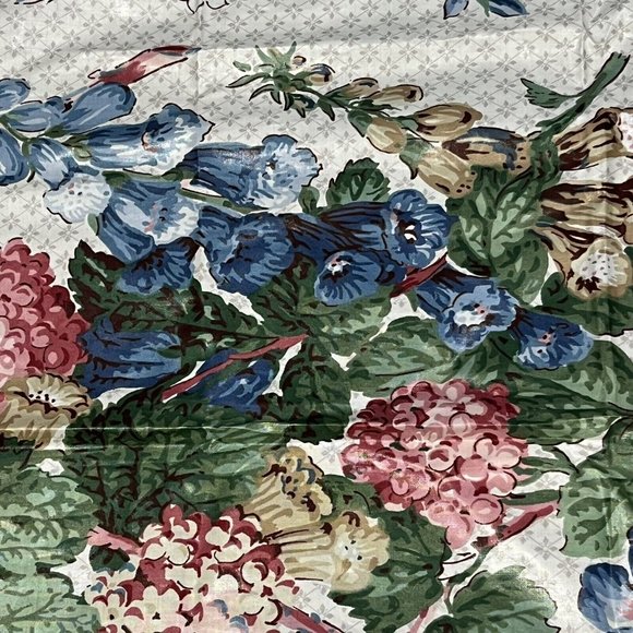 Waverly Designer Series Country House Half Drop Floral Fabric Pattern 660221 - Picture 4 of 16